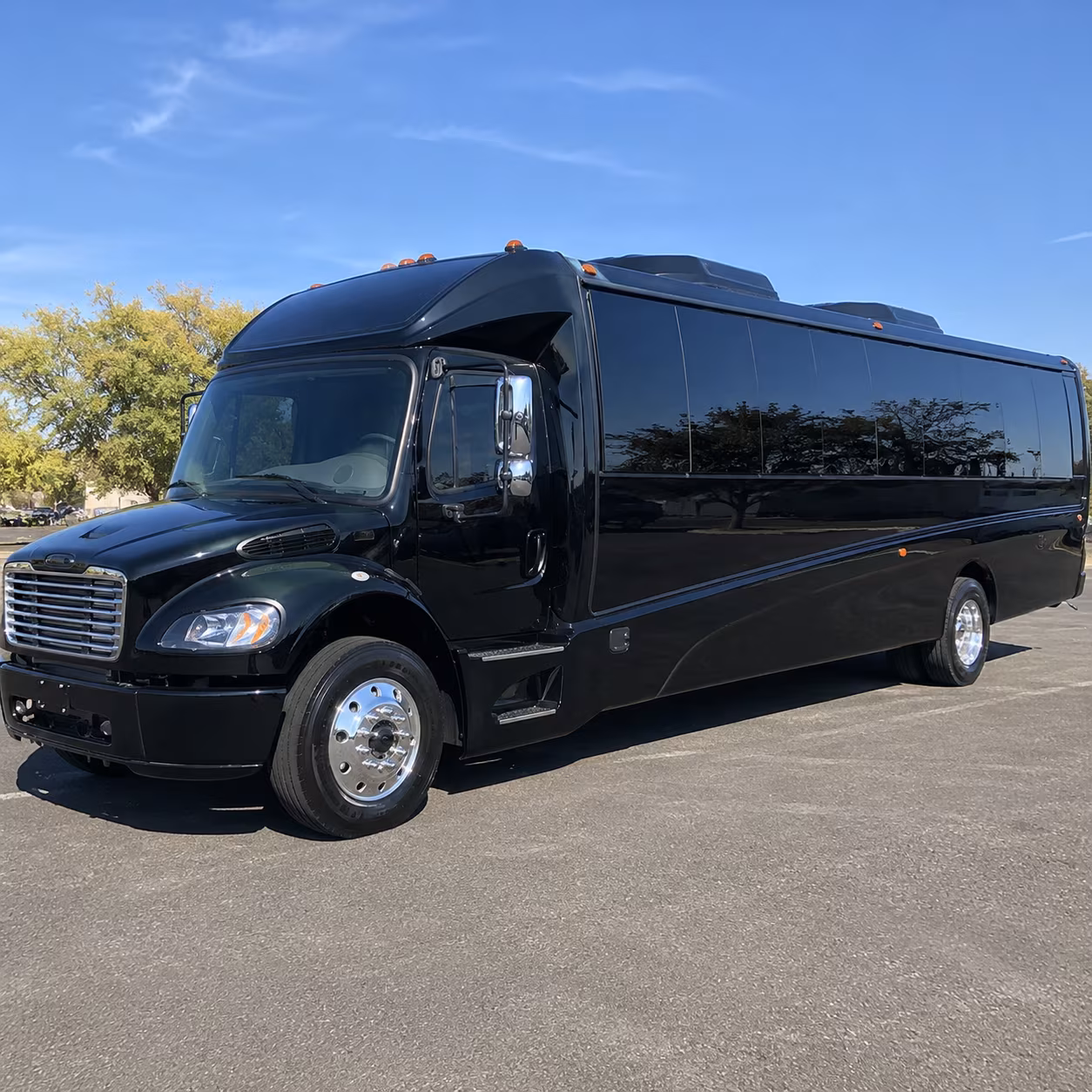 meriden 20 passenger minibus