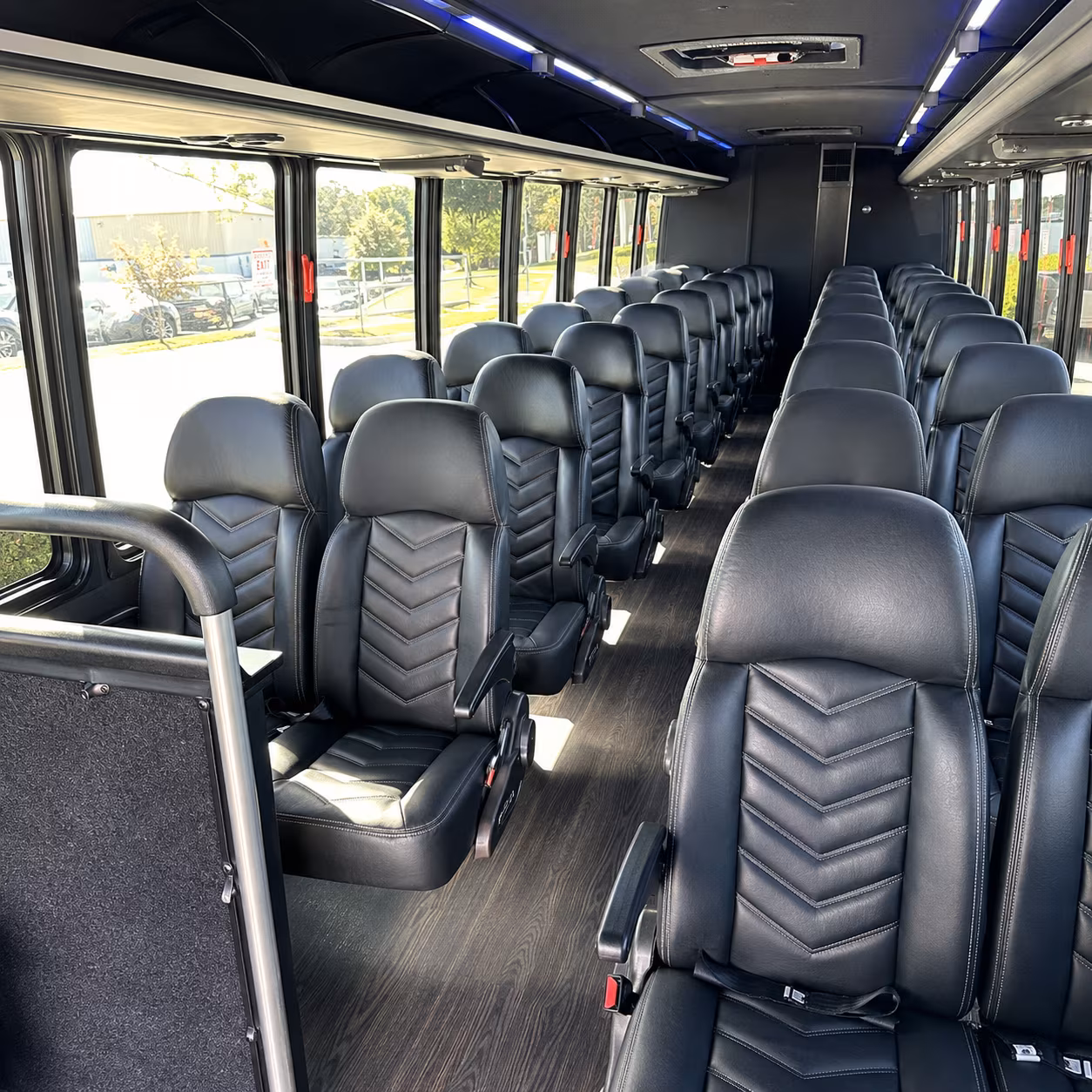 minibuses and charter buses to yale bulldogs and minor league games