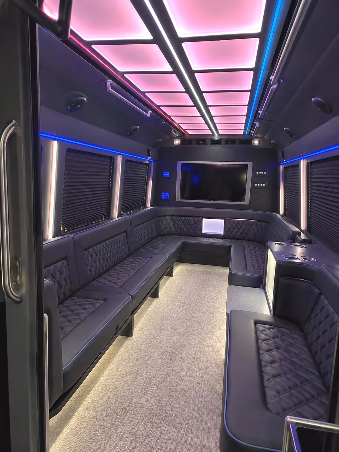 party bus rentals in meriden for the perfect prom night