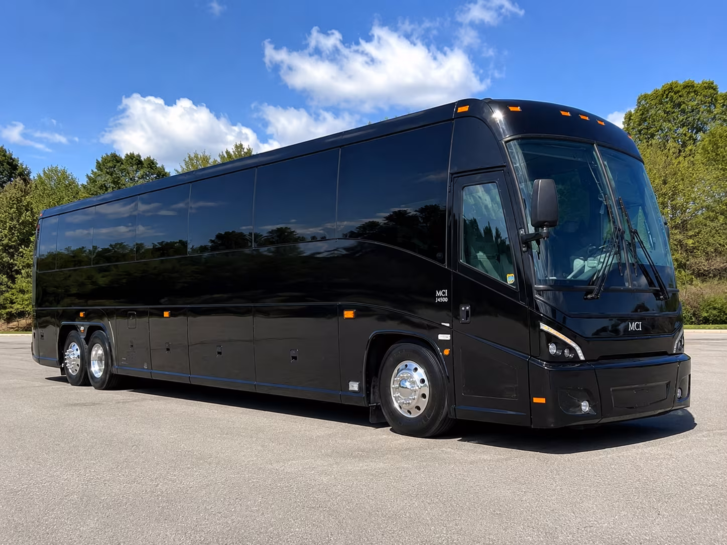 shuttle buses for federal agency staff between meriden and hartford