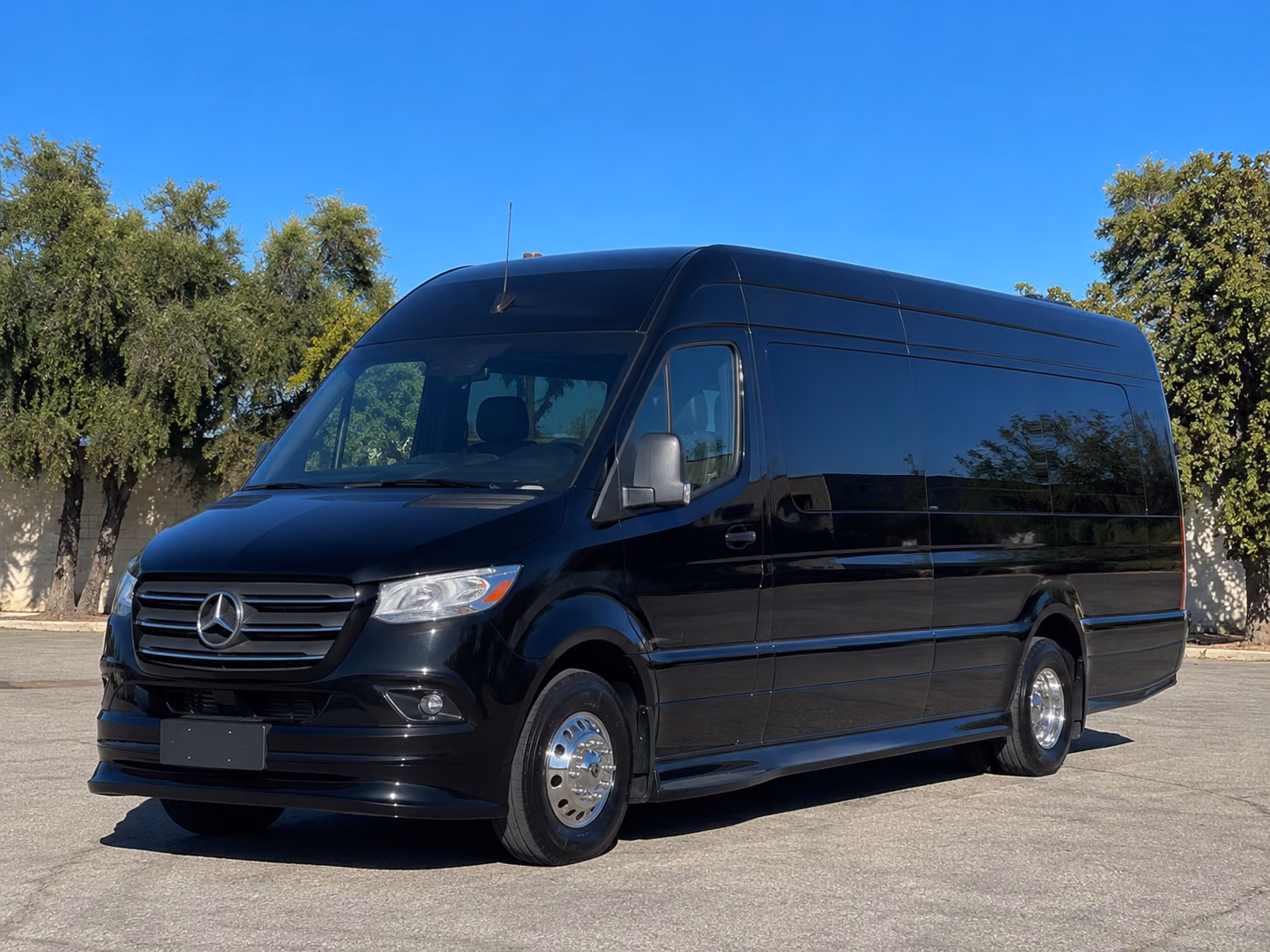 transportation serving meriden and nearby cities