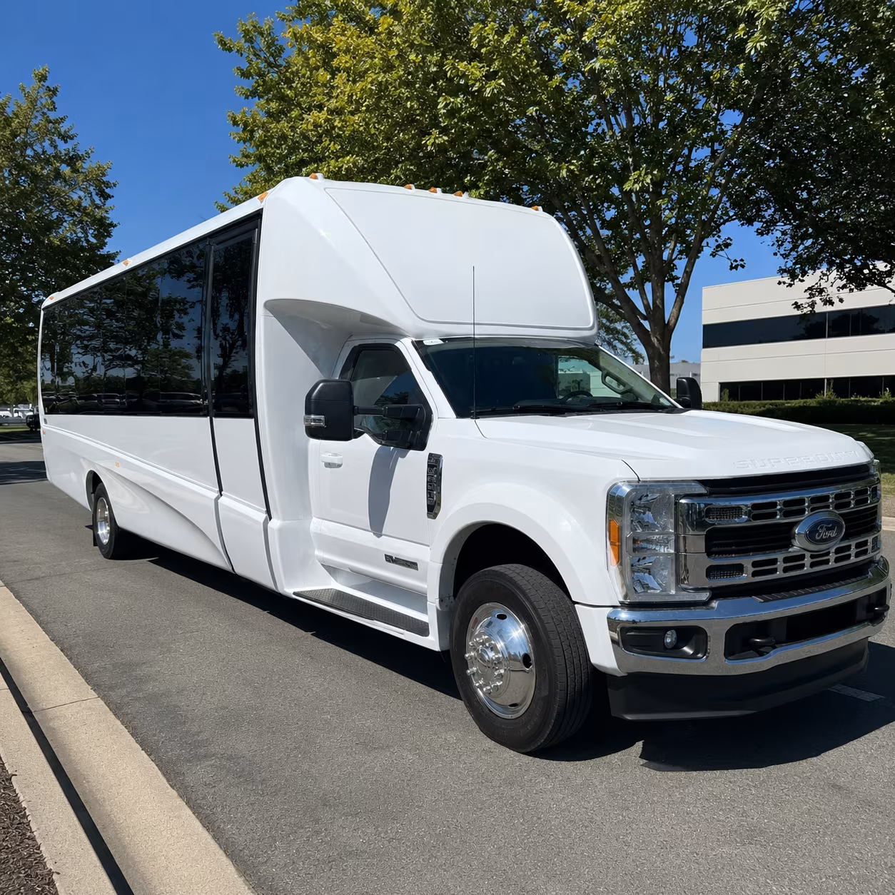 wedding shuttle buses for meriden and the quinnipiac valley